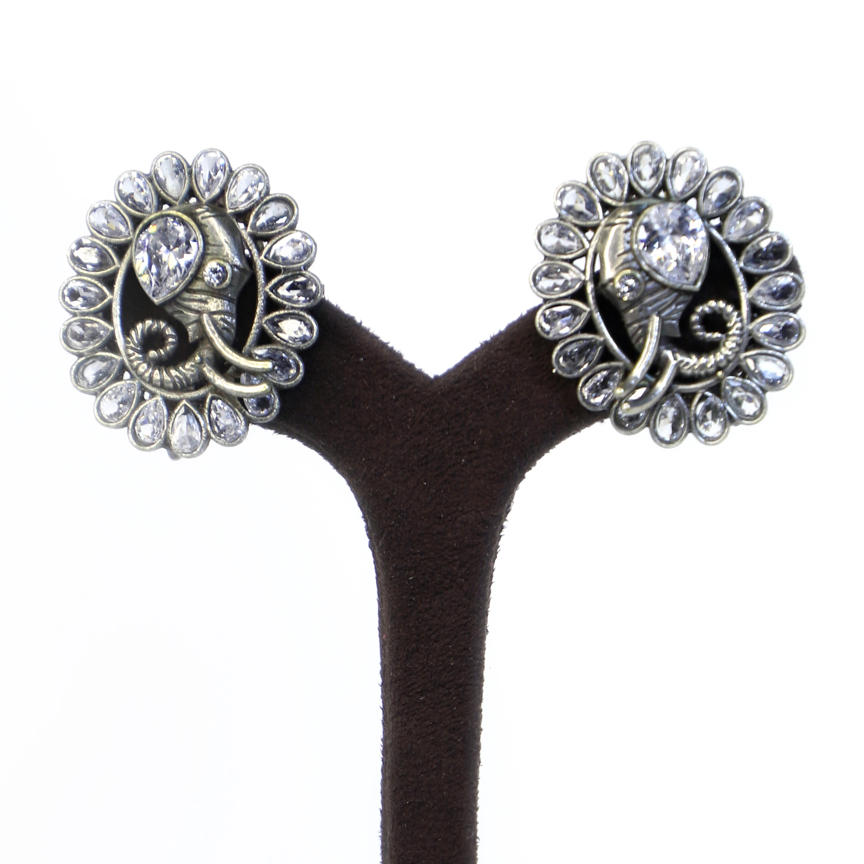 Khuttal's Product Image